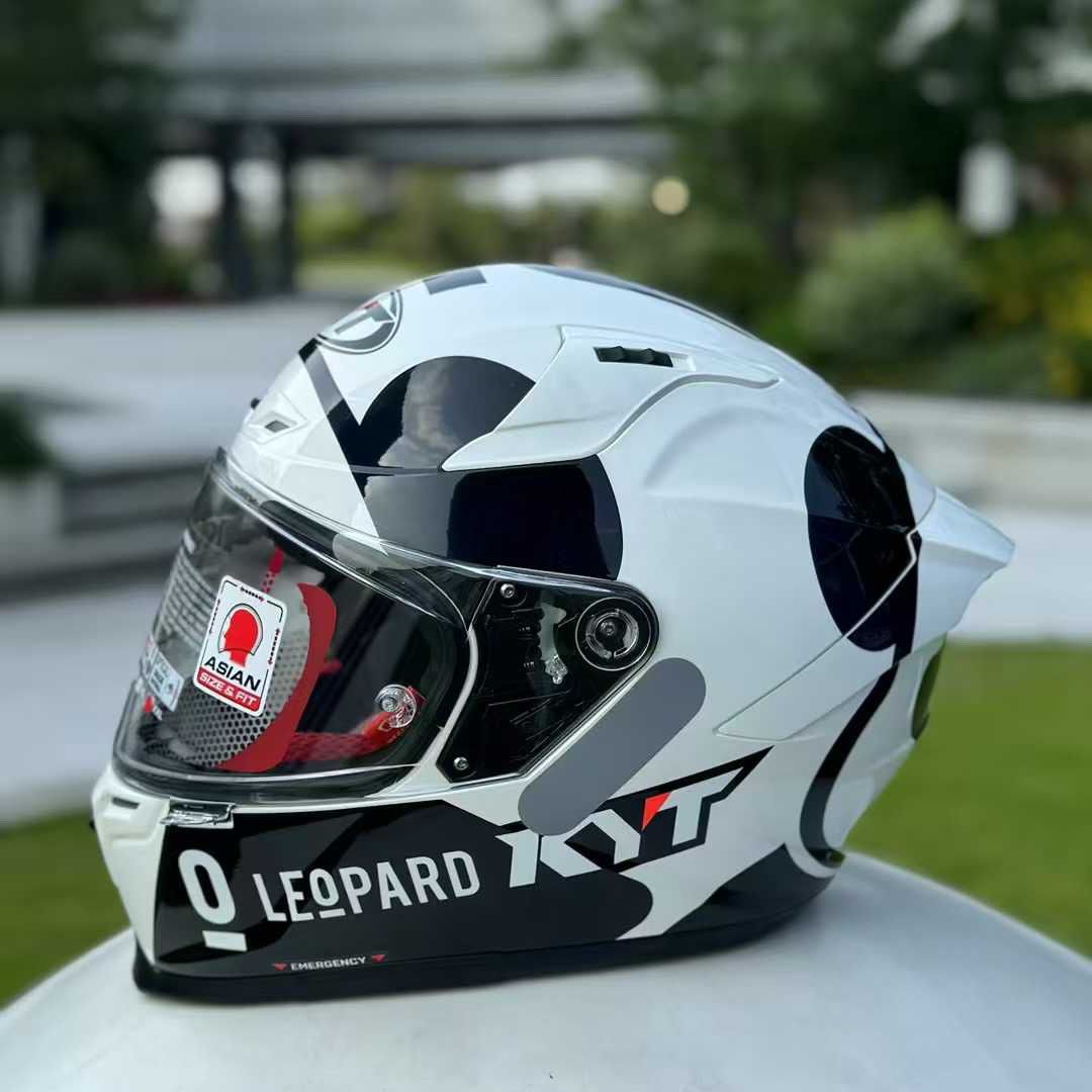 Casque de moto en fibre de car - Carbon Fiber Lightweight Motorcycle Helmet avis et prix